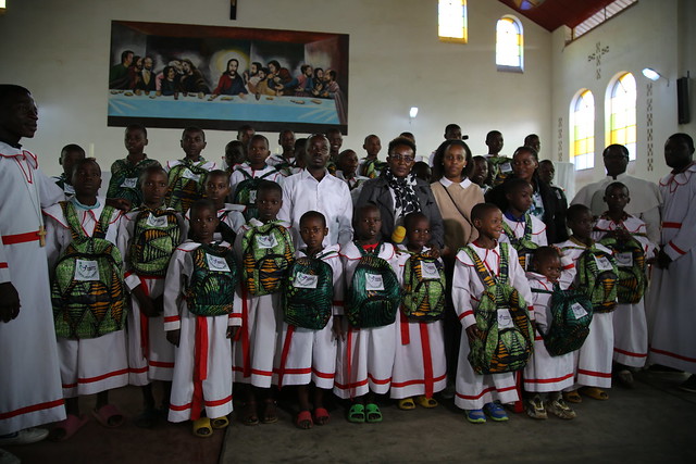 Children supported by D&D Karuse Foundation