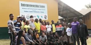 Empowerment Program Launches Youth Entrepreneurship Training